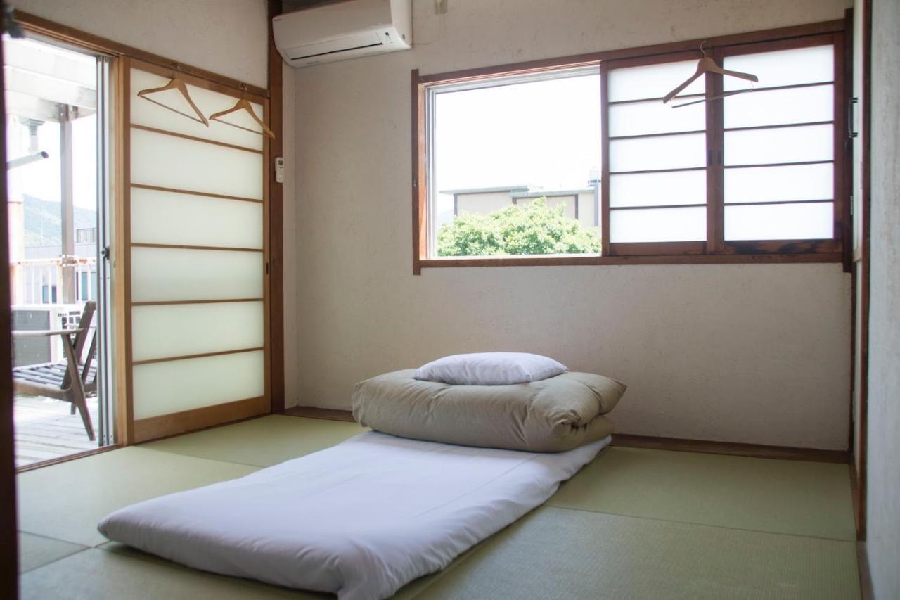 Ruco Hostel Hagi Bagian luar foto